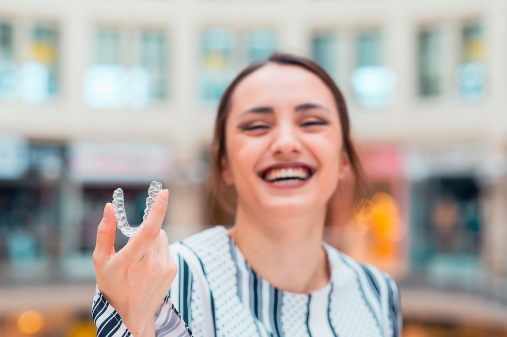 Achieve a sparkling smile Achieve a sparkling smile